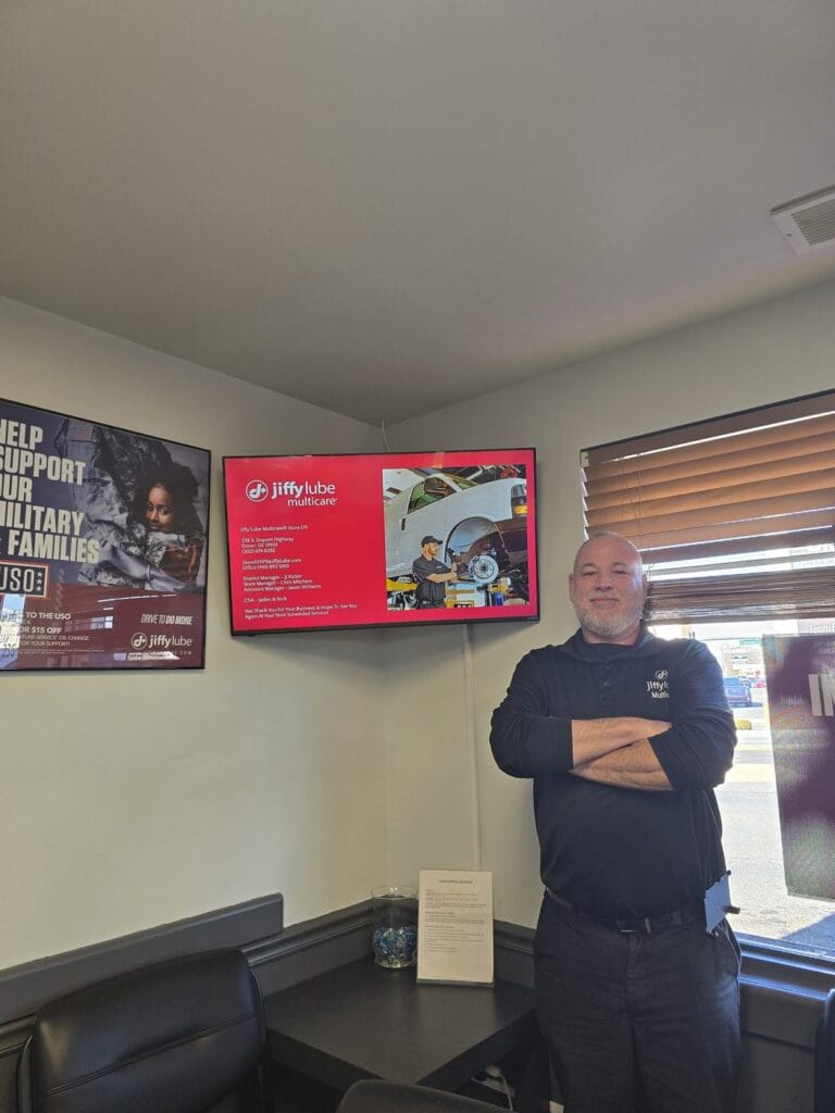Jiffy Lube using SmartSign2Go digital signage